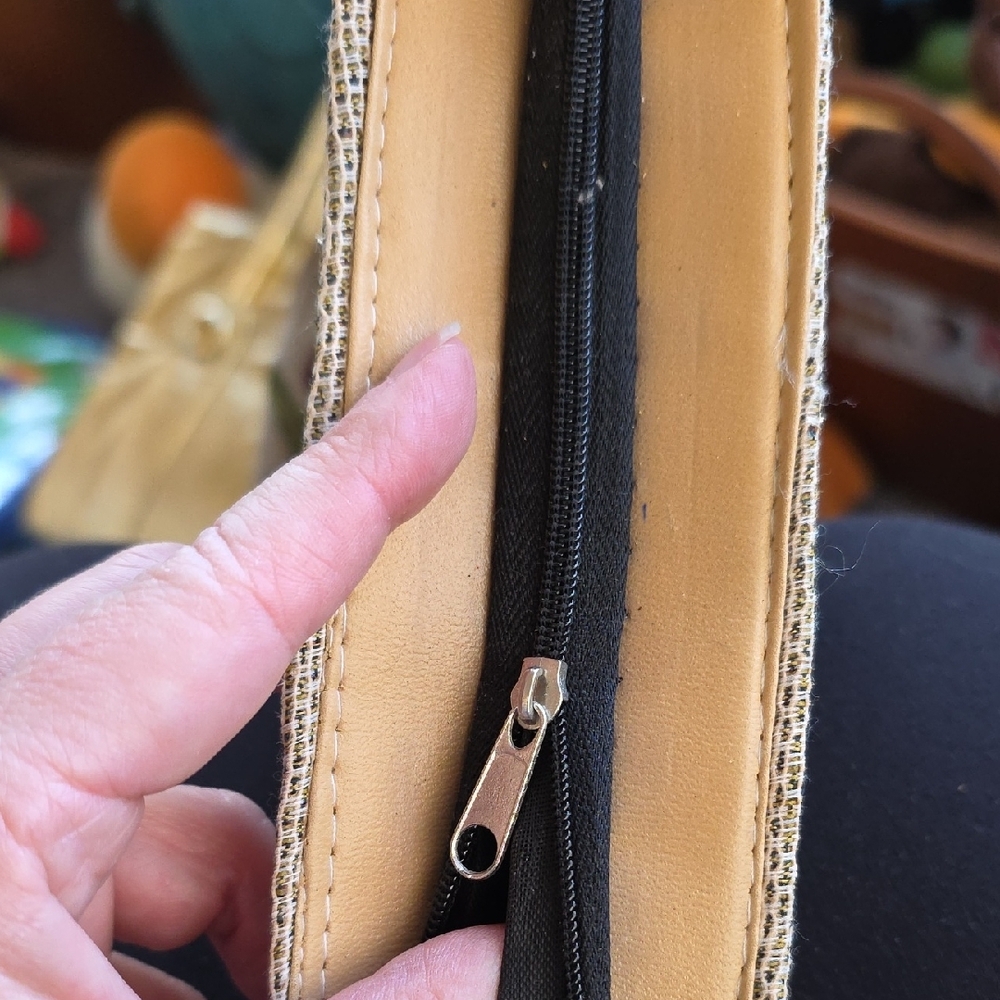 Source Unknown Embroidered Bird Shoulder Bag - Cream and Tan - Picture 6 of 6